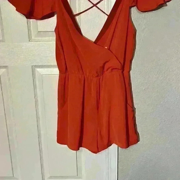 Sugar+Lips Womens Romper One Piece Coral Deep V Strappy Lightweight Ruffle S - Picture 9 of 12